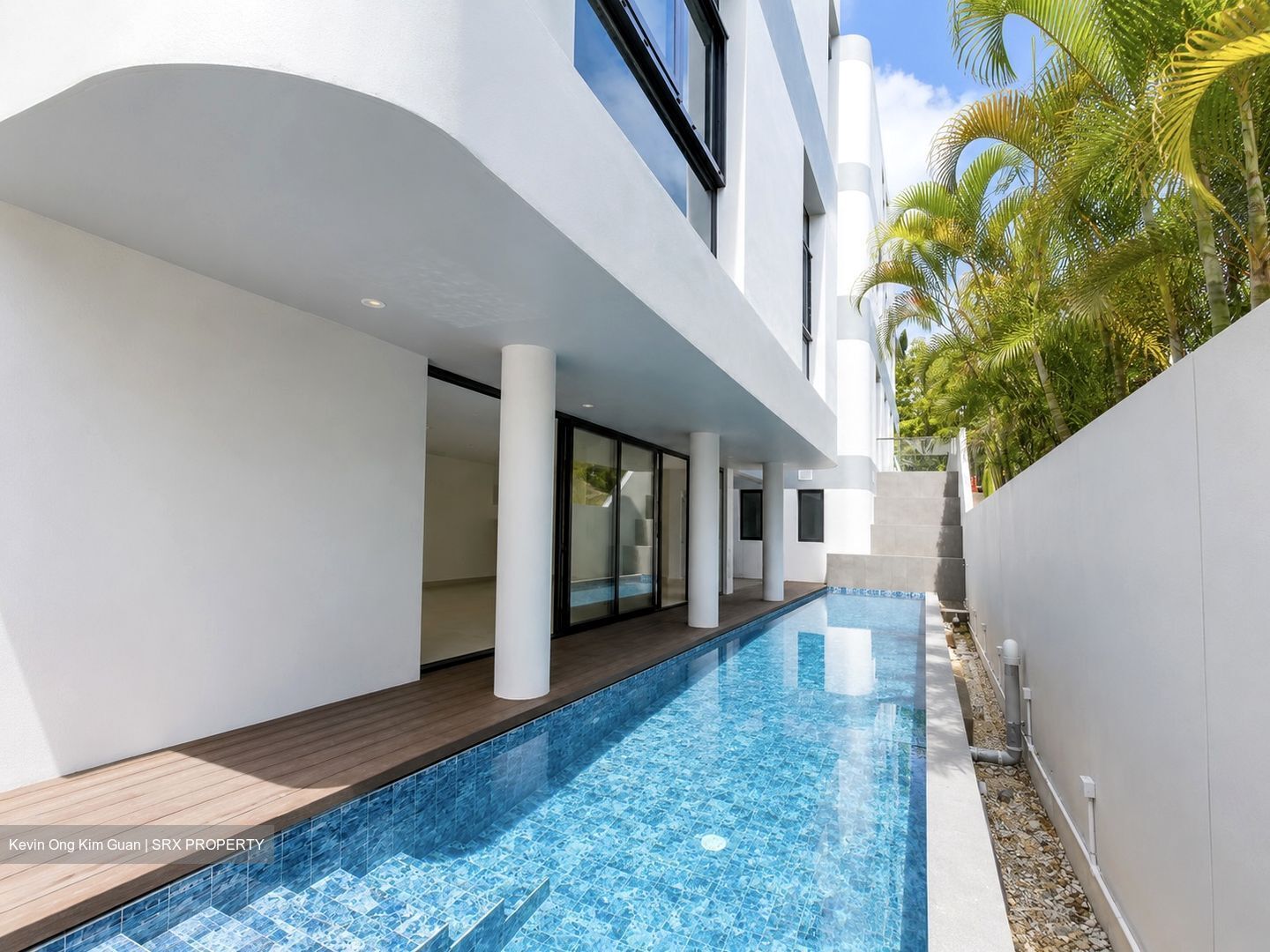 Grove Avenue (D10), Semi-Detached #555078871